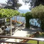 Gorgona Konukevi 3*