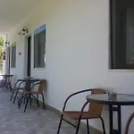Konukevi Gorgona 3*